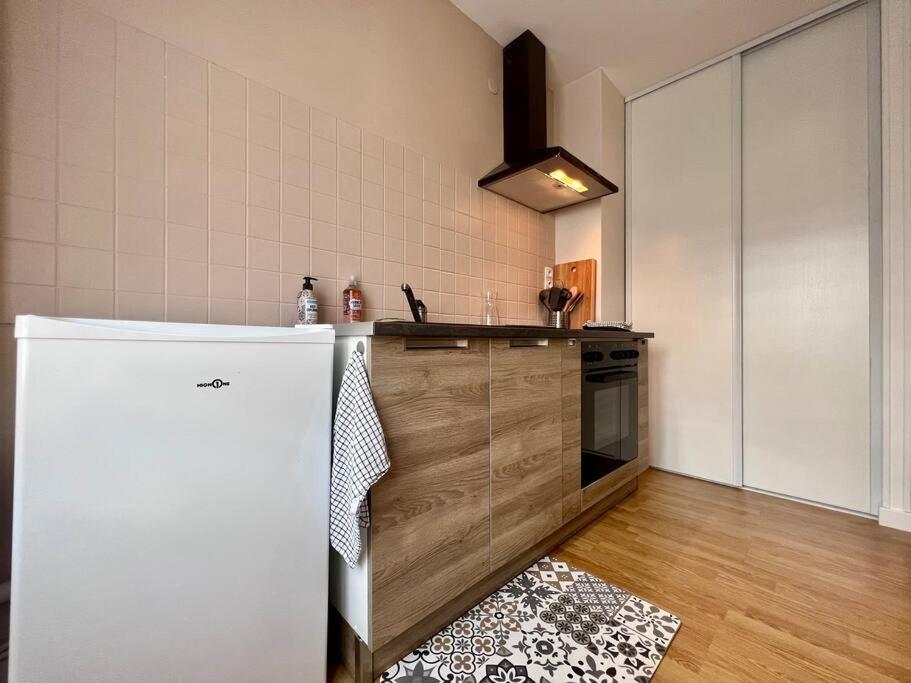 Апартаменти Casa Cloutiers #4 - Joli & Cosy T2 Avec Clim Parking - Hyper Centre Brive Екстер'єр фото